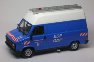 Peugeot J5